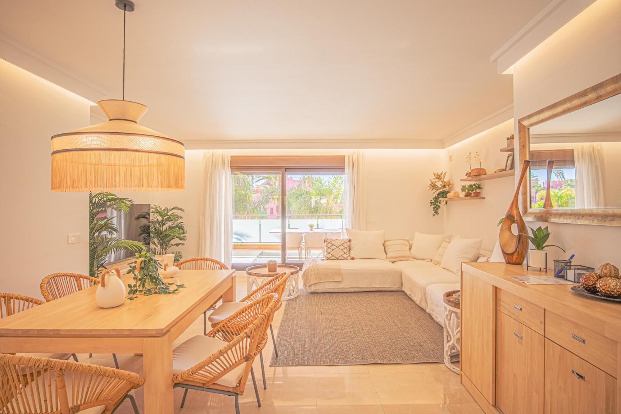 Buenti Apartments エステポナ エクステリア 写真