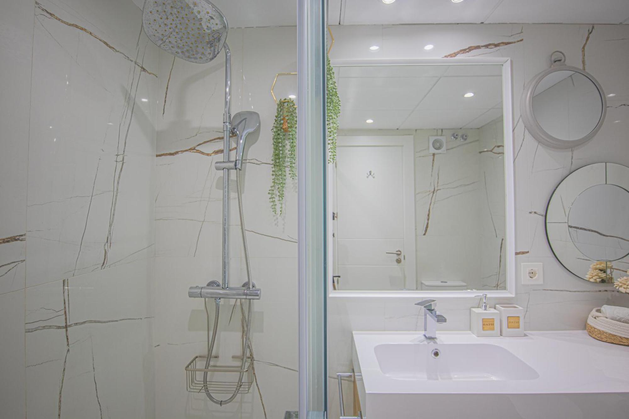 Buenti Apartments エステポナ エクステリア 写真